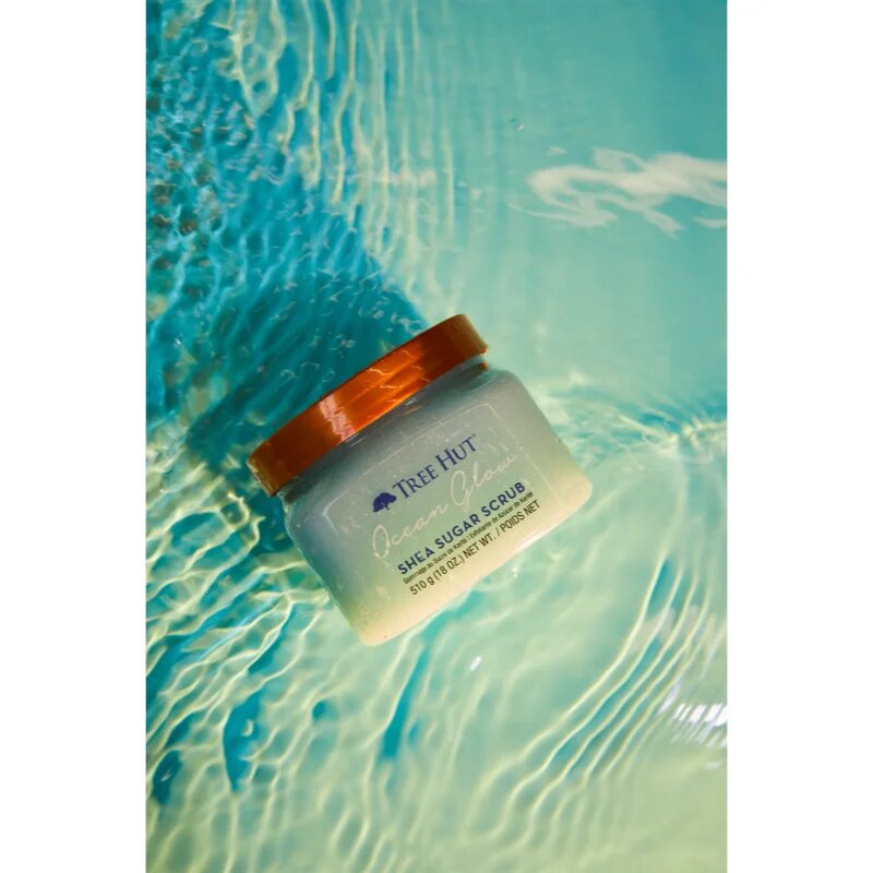 Tree Hut Shea Sugar Scrub Ocean Glow exfoliant de corp cu zahăr 510 g