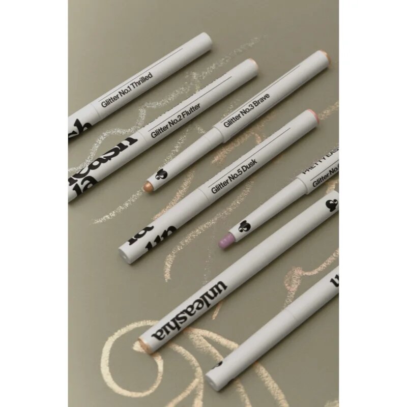 Unleashia Pretty Easy Glitter Stick crema de strălucire stick culoare No.6 Wee Hours 0.7 g