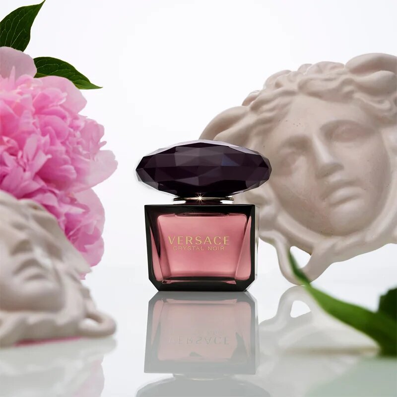Versace Crystal Noir Eau de Parfum pentru femei 30 ml