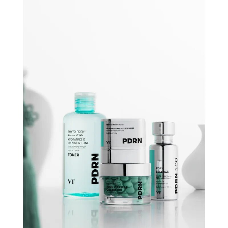 VT Cosmetics PDRN Toner tonic pentru hidratarea pielii pentru o piele mai luminoasa 250 ml