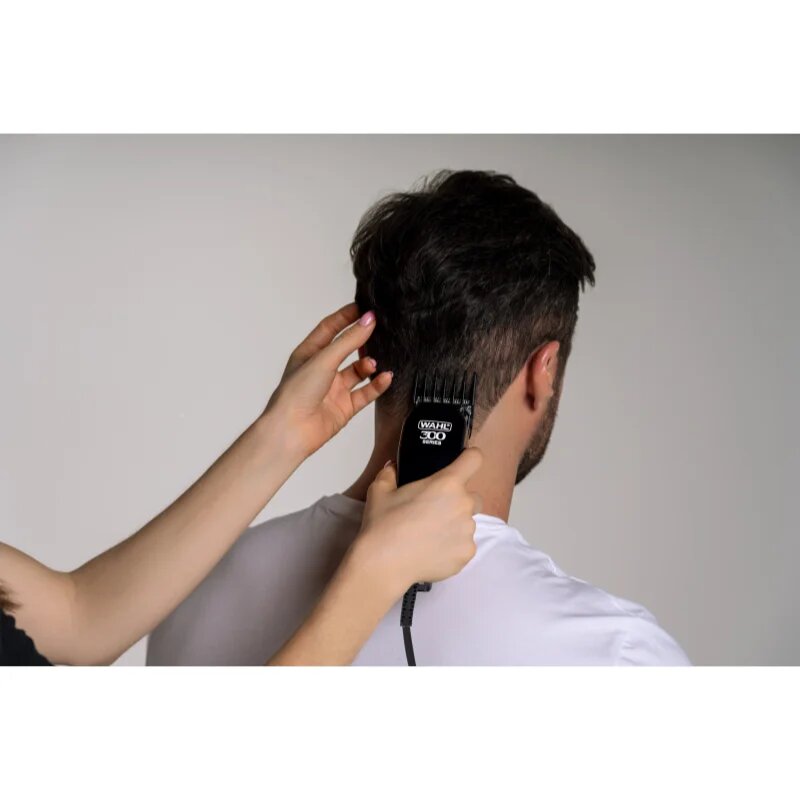 Wahl Home Pro 300 aparat pentru tuns parul