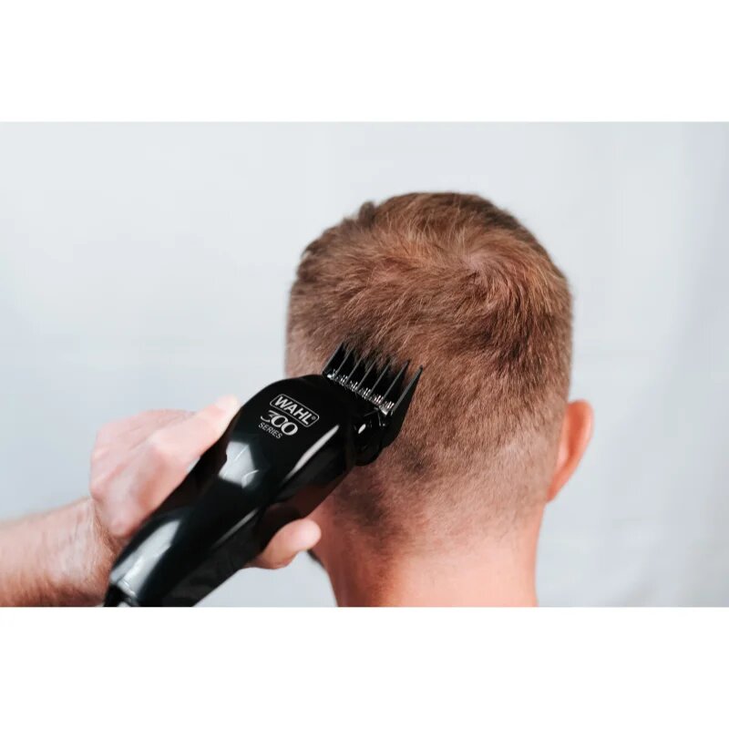 Wahl Home Pro 300 aparat pentru tuns parul
