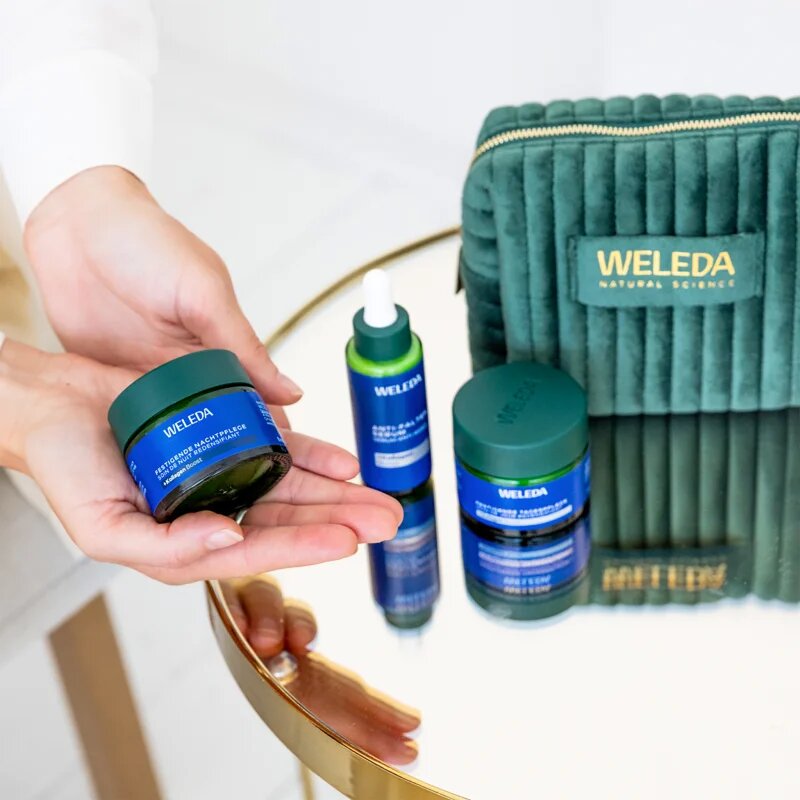 Weleda Blue Gentian Contouring Ritual set cadou pentru intinerirea pielii