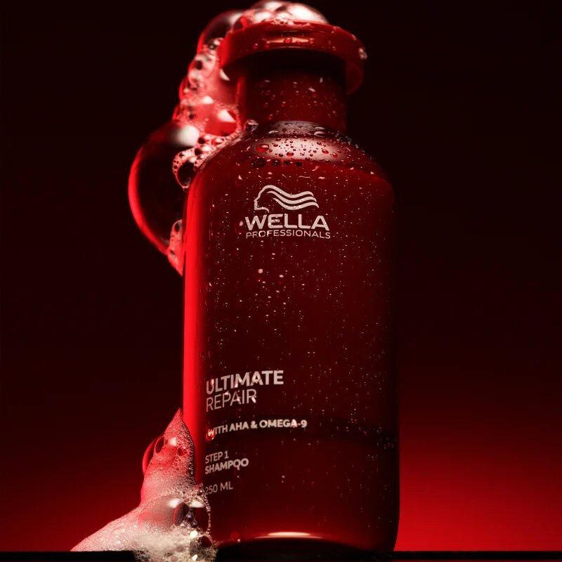 Wella Professionals Ultimate Repair Shampoo șampon fortifiant pentru păr deteriorat 250 ml