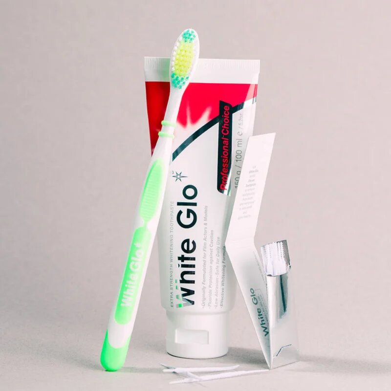 White Glo Professional set pentru îngrijirea dentară
