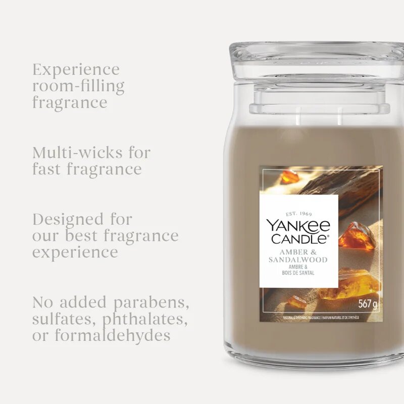 Yankee Candle Amber & Sandalwood lumânare parfumată 368 g