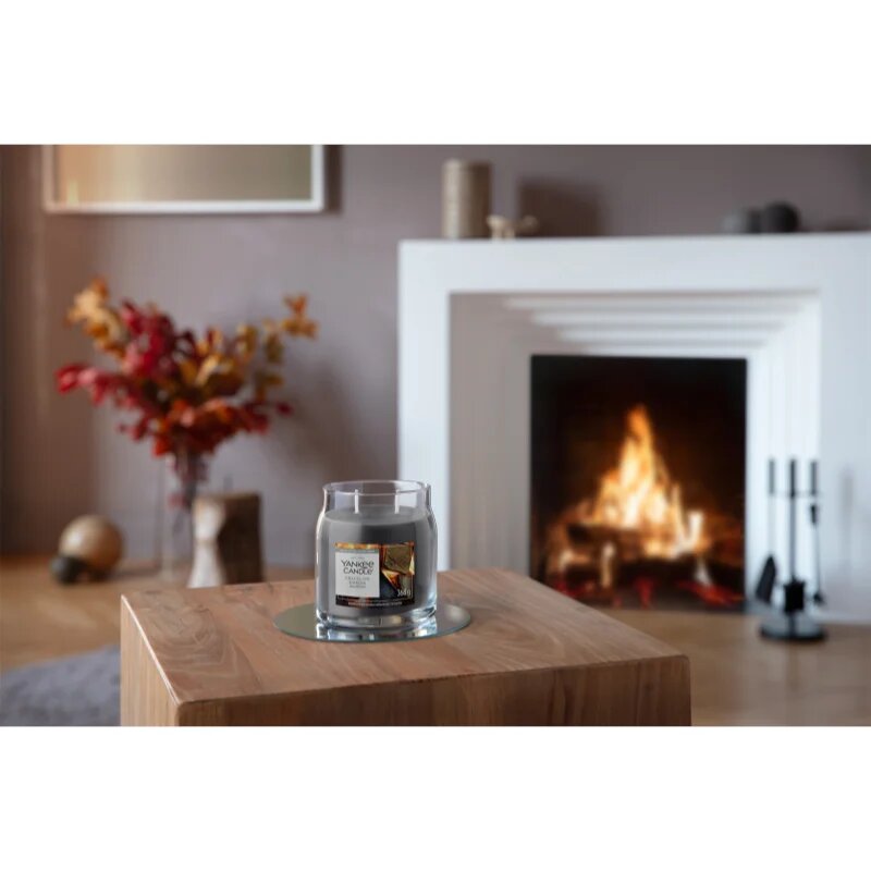 Yankee Candle Crackling Embers lumânare parfumată 368 g