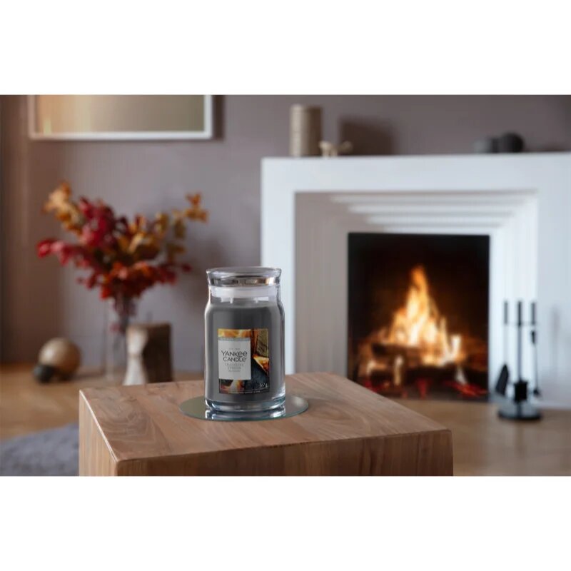 Yankee Candle Crackling Embers lumânare parfumată 567 g