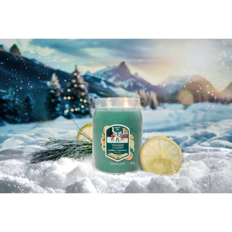 Yankee Candle Holiday Winterfest lumânare parfumată Signature 567 g