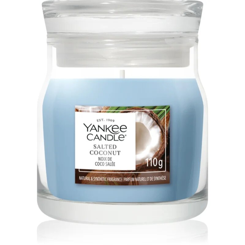 Yankee Candle Salted Coconut lumânare parfumată Signature 110 g