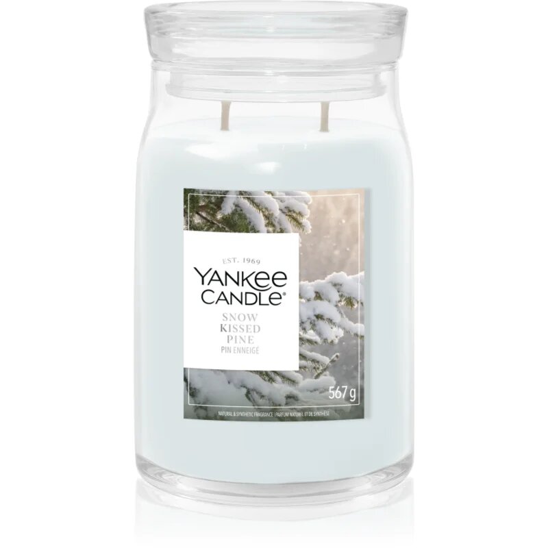 Yankee Candle Snow Kissed Pine lumânare parfumată 567 g