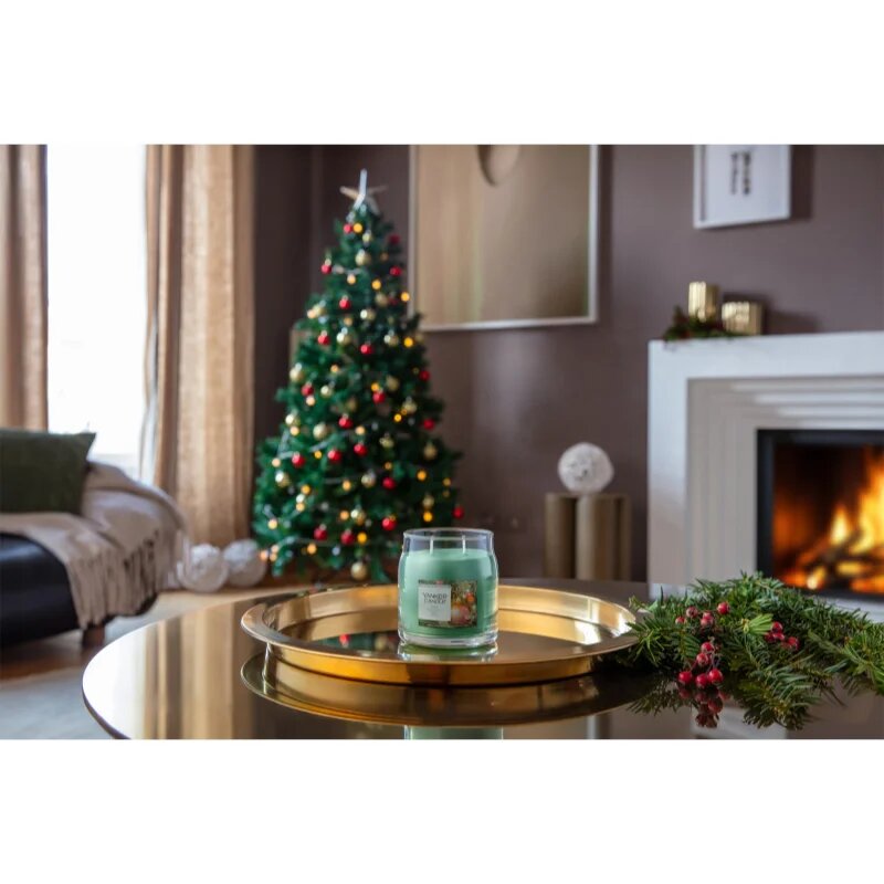Yankee Candle Tree Trimming lumânare parfumată 368 g