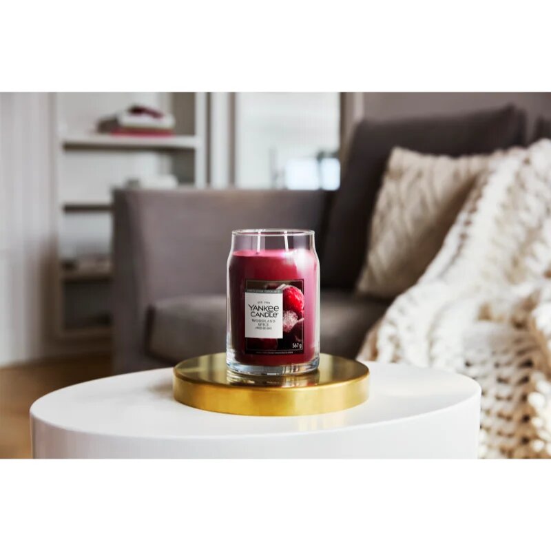 Yankee Candle Woodland Spice lumânare parfumată 567 g