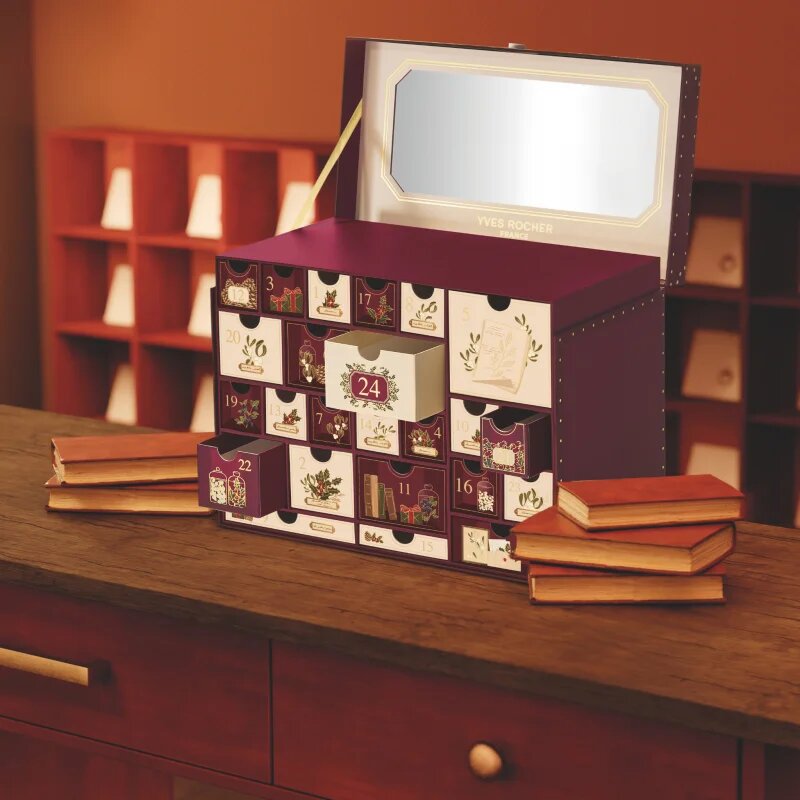 Yves Rocher Advent Calendar Premium Calendar de Crăciun pentru femei