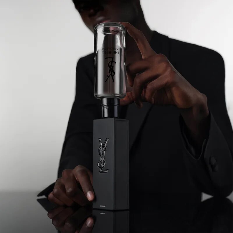 Yves Saint Laurent MYSLF Le Parfum parfum rezervă pentru bărbați Refill 150 ml